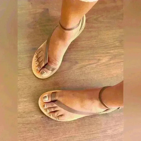 Vero Cuoio sandals size 39 (8.5) never worn lather color brown - Picture 2 of 8